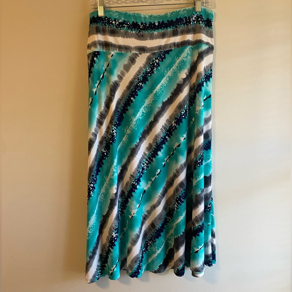 💜 2/$15 N Touch Teal Navy and White Midi Skirt size S
